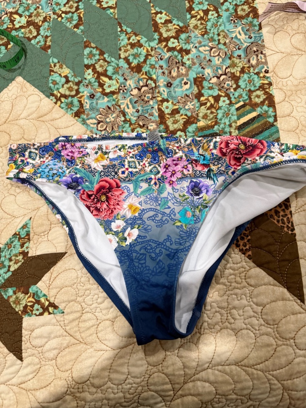Johnny Was sunset hipster bikini bottoms Size L